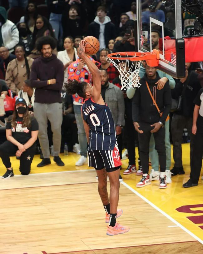 他们的外线 他们的外线