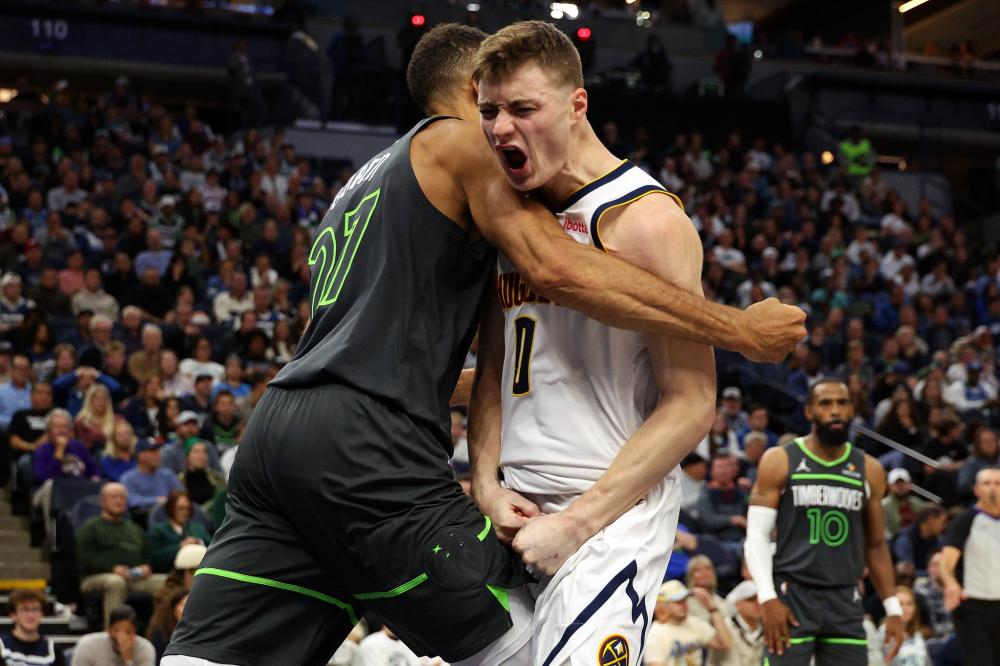 越洲际的足 越洲际的足