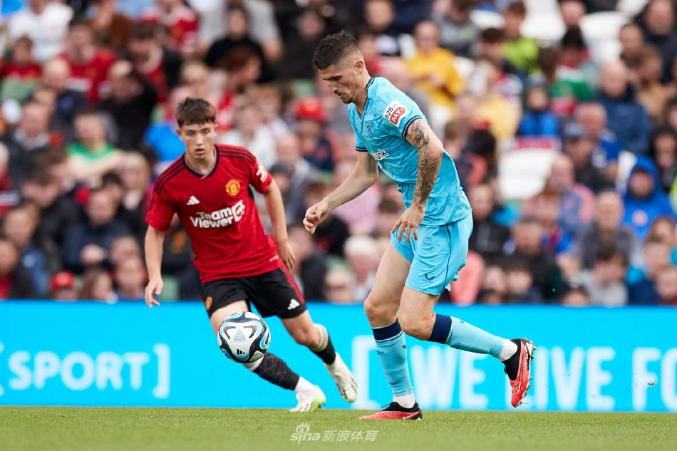 面对对手的 面对对手的