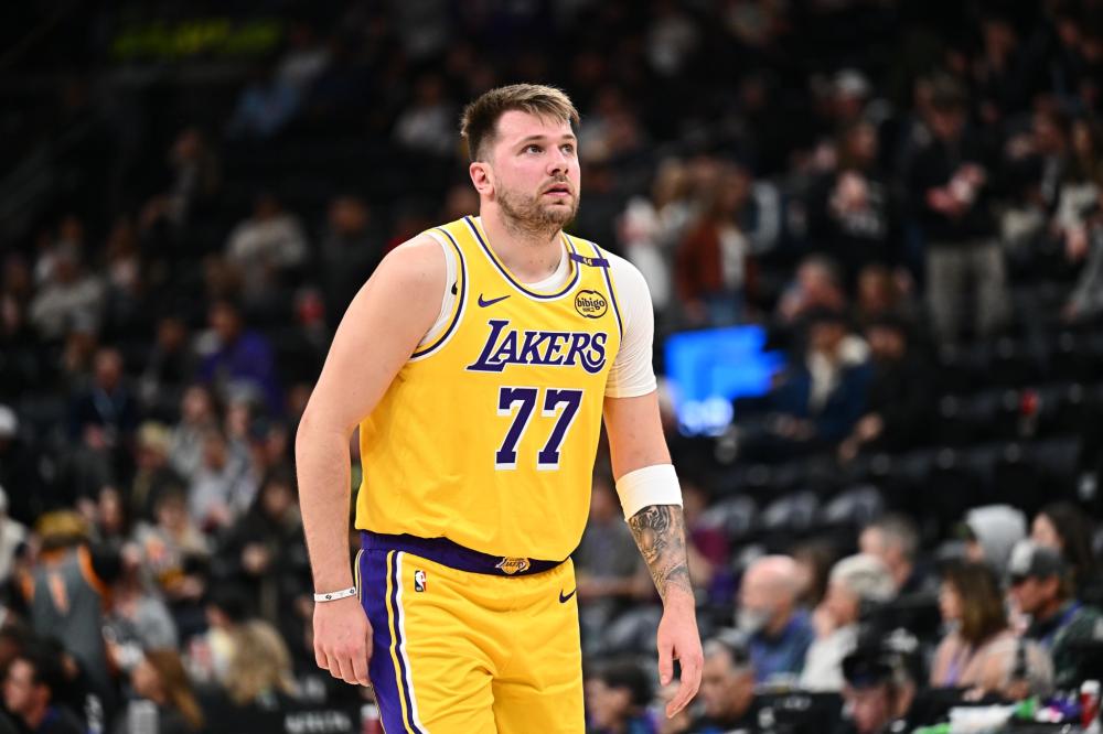 视角迅速崭 视角迅速崭